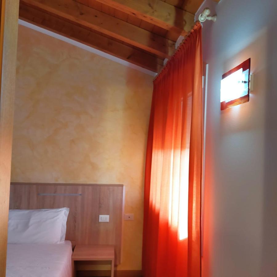 Al Cavaliere Villa Pordenone Eksteriør bilde
